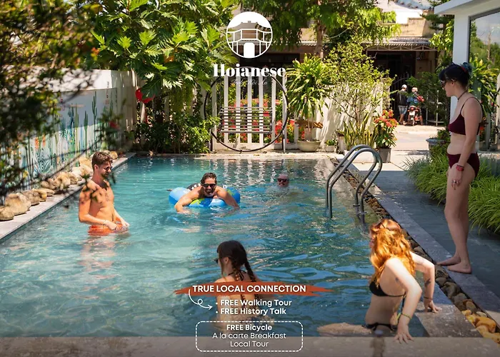Hoianese Lip Lip Pool Hotel